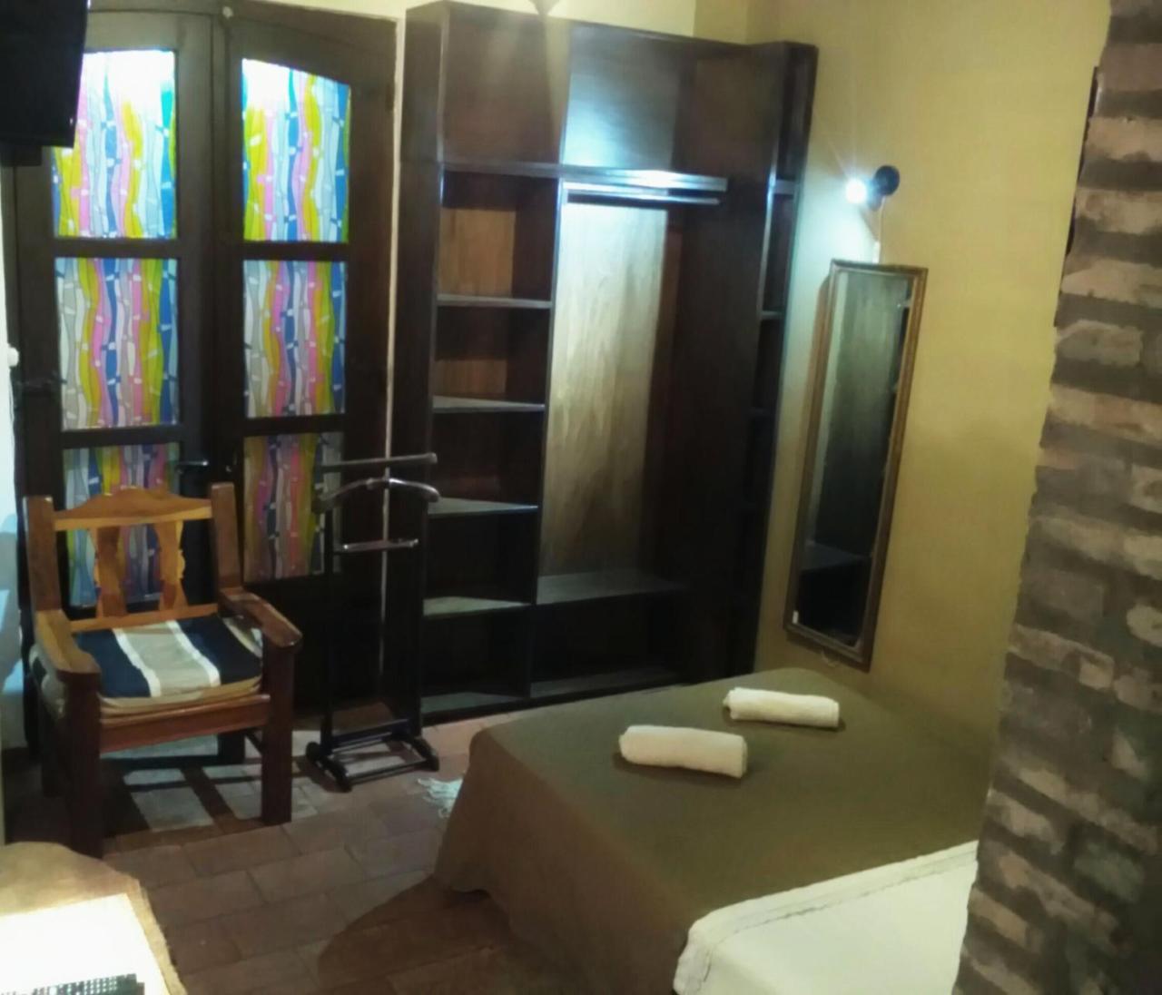 أسونسيون Black Cat Hostel المظهر الخارجي الصورة
