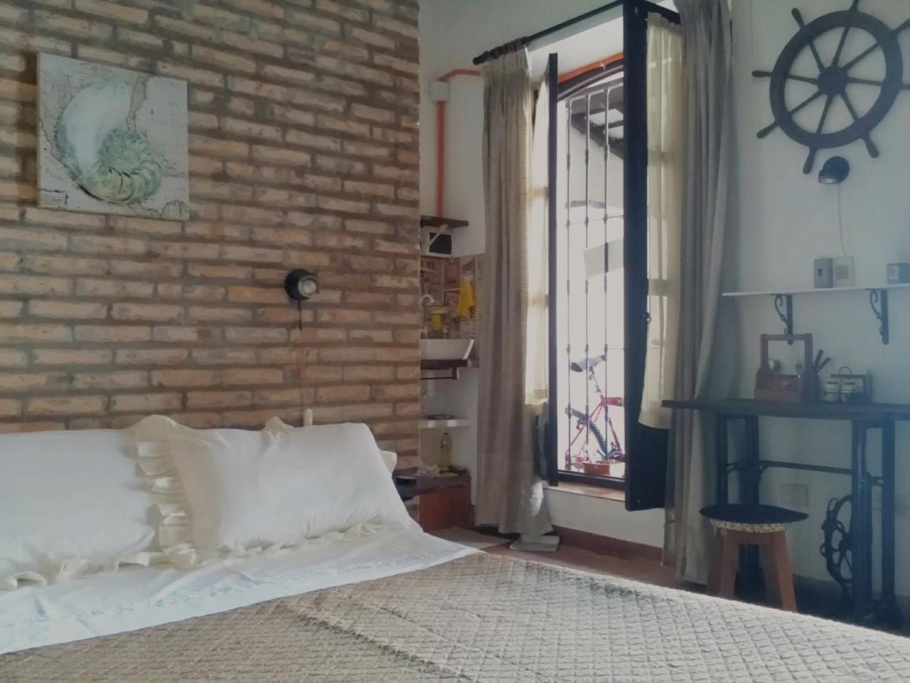 أسونسيون Black Cat Hostel المظهر الخارجي الصورة